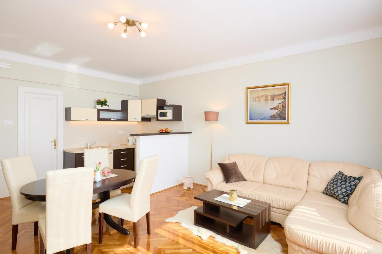 Seaview Apartment Ploce Dubrovnik Buitenkant foto