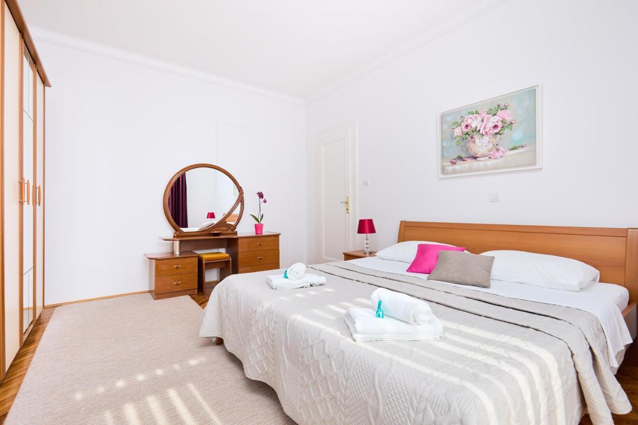 Seaview Apartment Ploce Dubrovnik Buitenkant foto